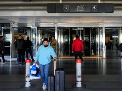 Video: Bandara Budapest Ditutup Sementara Akibat Cuaca Buruk