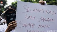 Aksi Pekerja Tekstil Tolak Kebijakan Impor yang Pro Asing