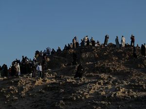 Melihat Jabal Uhud, Saksi Syahidnya Para Syuhada
