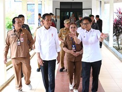 Jokowi Ingin Kirim Alkes Canggih ke RSUD tapi Dokter Spesialisnya Minim