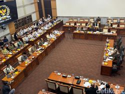 Pemerintah-DPR Bentuk Satgas PDNS dan Crisis Center, Ini Fungsinya Pemerintah-DPR Bentuk Satgas PDNS dan Crisis Center, Ini Fungsinya