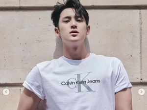 Pesona Mingyu SEVENTEEN Tampil di Campaign Calvin Klein, Pamer Otot Lengan