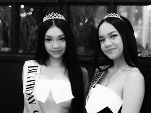 8 Foto Ultah Neona & Naura Ayu, Tampil Kembar Bak Kylie-Kendall Versi RI