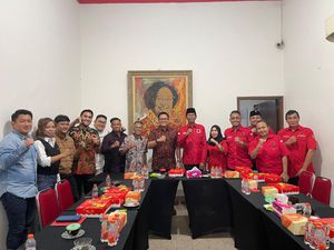 PDIP Surabaya Apresiasi KADIN Garap UMKM dan Investasi Inklusif