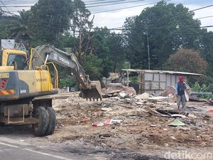 Potret Ratusan Lapak PKL di Puncak Kini Rata dengan Tanah