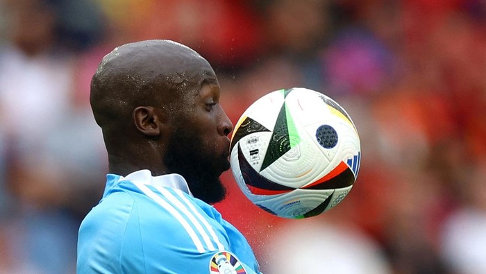 Soccer Football - Euro 2024 - Group E - Ukraine v Belgium - Stuttgart Arena, Stuttgart, Germany - June 26, 2024 Belgiums Romelu Lukaku in action REUTERS/Lee Smith
