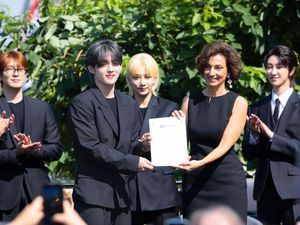 2 Poin Pidato SEVENTEEN Sebagai Duta Persahabatan Pemuda UNESCO