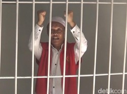 Sidang Tuntutan Yosep Pembunuh Tuti-Amel Kembali Ditunda