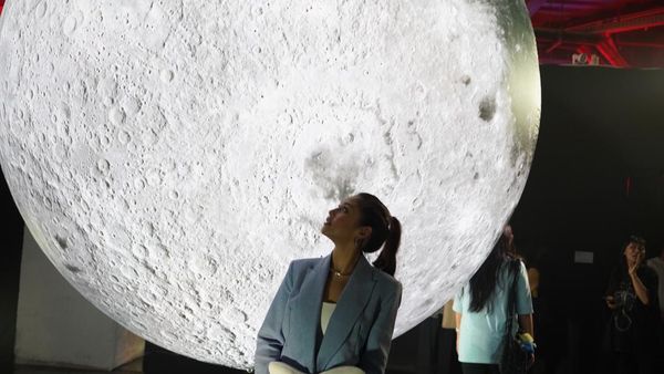 Akhir Pekan Ke Mana? Main ke Portal Dunia Baru di Jakarta!