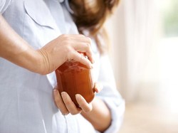 Duh! Wanita Ini Gugat Cerai Suami Perkara Tutup Stoples