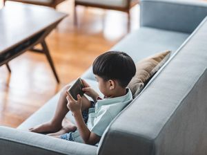Cara Mengatur Screen Time Anak Saat Liburan Cara Mengatur Screen Time Anak Saat Liburan