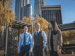 Orang Sering Tanya Kapan Hidupnya Tak Bahagia, Mitos Atau Fakta?