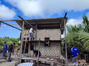 Kisah Pasutri di Tanimbar Tinggal di Rumah Seng, Kini Direnovasi Kemensos