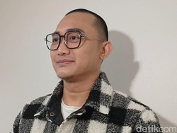 Blak-blakan Boby Tince Naik Haji Pakai Visa Ziarah