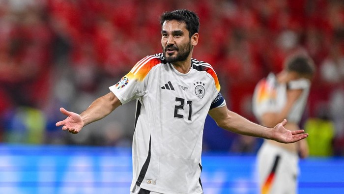FRANKFURT AM MAIN, GERMANY - JUNE 23: Ilkay Gündogan of Germany gestures during the UEFA EURO 2024 group stage match between Switzerland and Germany at Frankfurt Arena on June 23, 2024 in Frankfurt am Main, Germany. (Photo by Harry Langer/DeFodi Images via Getty Images)