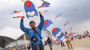 Melihat Keseruan Festival Layang-layang di Pantai Ancol