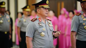 Naik Pangkat, Agung Setya Sandang Pangkat Komjen
