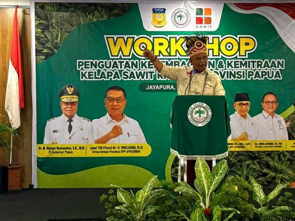 Workshop Penguatan Kelembagaan dan Kemitraan Kelapa Sawit