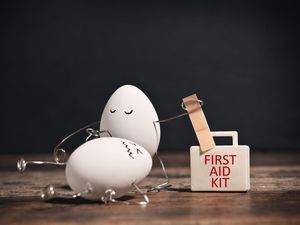 Penjelasan Medis Benturan di Testis Bikin Ngilu Sampai ke Ubun-ubun Penjelasan Medis Benturan di Testis Bikin Ngilu Sampai ke Ubun-ubun