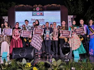 Dekranasda Fest 2024, Bupati Gresik Ajak Generasi Muda Lestarikan Batik Lokal