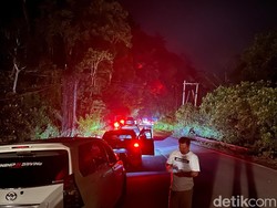 5 Jam Macet Poros Maros-Bone Dekat Camba, Banyak Pengendara Bandel Lawan Arah