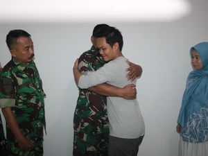 Fakta-fakta Sopir Taksi Online Ribut dengan TNI AU di Bandara Makassar Fakta-fakta Sopir Taksi Online Ribut dengan TNI AU di Bandara Makassar