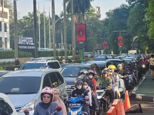 Ada LPS Monas Half Marathon, Lalin Sekitar GBK Macet