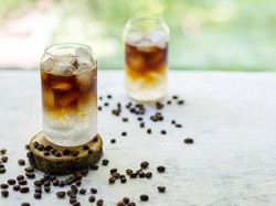 Coffee Tonic, Racikan Kopi dan Air Tonik yang Menyegarkan
