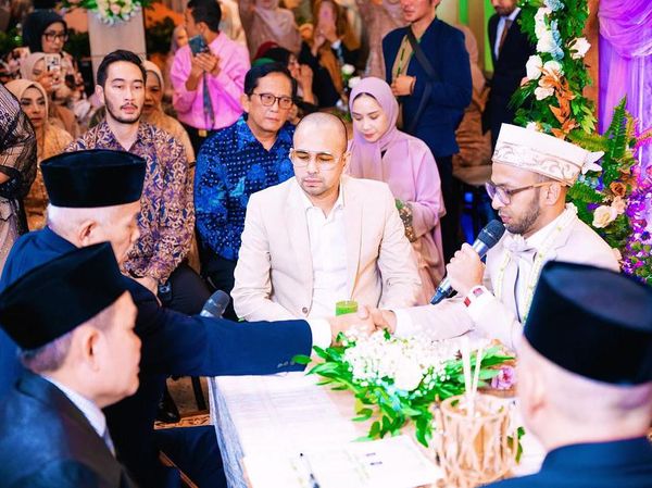 Bos Rasa Keluarga, Raffi Biayai hingga Jadi Saksi Nikah Karyawan