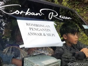 Longsor di Jalan Tasik-Garut Bikin Acara Pernikahan Tertunda Longsor di Jalan Tasik-Garut Bikin Acara Pernikahan Tertunda