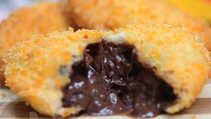 Renyah Enak! 20 Roti Goreng Rp 3.000-an Ada di Sini