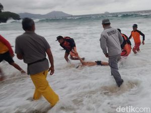 Pria Lamongan Jatuh ke Laut Saat Akan Foto di Tebing Pantai Bias Tugel Tewas Pria Lamongan Jatuh ke Laut Saat Akan Foto di Tebing Pantai Bias Tugel Tewas