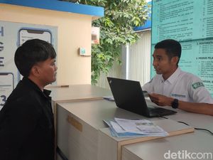 Warga Denpasar Kaget, Bikin SIM Kini Wajib Pakai BPJS Warga Denpasar Kaget, Bikin SIM Kini Wajib Pakai BPJS