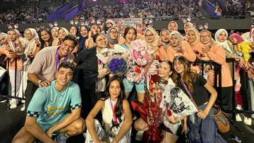 Satu Acara Bareng Thariq dan Aaliyah Massaid, Fuji Ramai Ditemani Fans