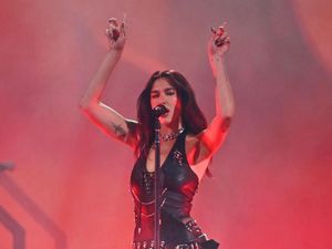 Video Top 5: Arafah Didamprat Tetangga hingga Konser Dua Lipa Batal Video Top 5: Arafah Didamprat Tetangga hingga Konser Dua Lipa Batal