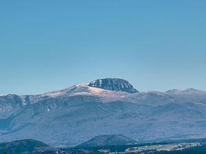Mie Instan Rusak Gunung Paling Tinggi Korea Selatan