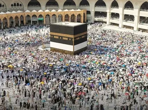 Pelunasan Biaya Haji 2025 Ditutup Hari Ini, 212.242 Jemaah Beres Pelunasan Biaya Haji 2025 Ditutup Hari Ini, 212.242 Jemaah Beres