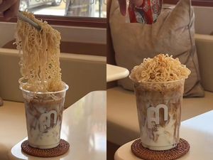 Nyeleneh! Kopi Topping Mie Instan di Kafe Thailand