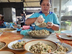 Anti Prengus! Lawar Kambing Tiyingadi di Bali yang Jadi Incaran