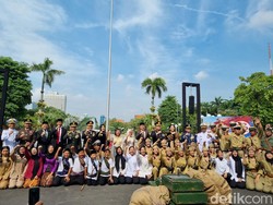 Pesan Eri Saat Peringatan Hari Bhayangkara di Balai Kota Surabaya