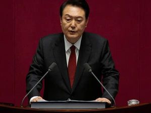 Presiden Yoon Suk Yeol Desak Penyelidikan Kejahatan Seks Deepfake di Korsel Presiden Yoon Suk Yeol Desak Penyelidikan Kejahatan Seks Deepfake di Korsel