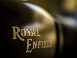Bea Cukai Priok Lelang Royal Enfield Mulai Rp 31 Juta, Ini Cara Ikutnya Bea Cukai Priok Lelang Royal Enfield Mulai Rp 31 Juta, Ini Cara Ikutnya