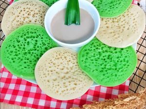 Resep Serabi Kuah Kinca, Camilan Gurih Berkuah Khas Sunda Resep Serabi Kuah Kinca, Camilan Gurih Berkuah Khas Sunda