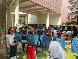 Anak-anak Muda Cinta Budaya, Belajar Membatik di Museum Batik