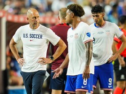 Berhalter Dibenci, Berhalter Dicinta