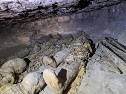 Ilmuwan Temukan Kota Orang Mati yang Penuh Sesak dengan Mumi