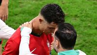 Momen Ronaldo Menangis dan Minta Maaf gegara Gagal Penalti