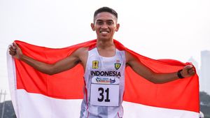 Keren! Noveldi Raih Medali Emas Lari AUG 2024