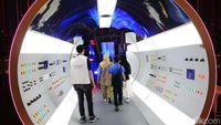 Melihat Instalasi Teknologi Masa Depan di Wonderlab Experience