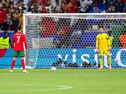 Diwarnai Tangis Ronaldo, Portugal Melaju ke Perempatfinal Euro 2024